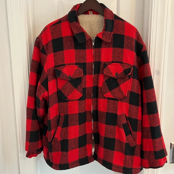 Vintage Sherpa-Lined Heavy Flannel Jacket Red Black Made in USA Zip Up - Picture 1 of 5